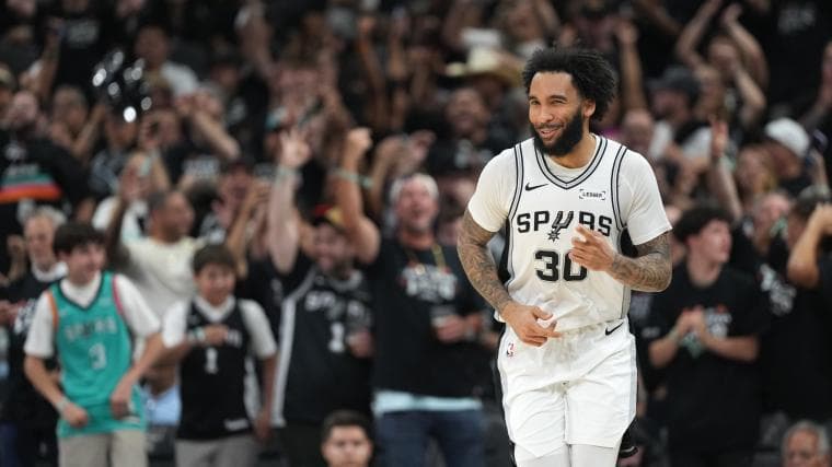 76ers let Julian Champagnie go for the dumbest reason, and now he's shining for Spurs in playoffs