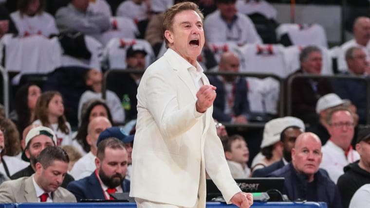 Ranking Rick Pitino's best looks, from iconic all-white suit to Lou Carnesecca sweater