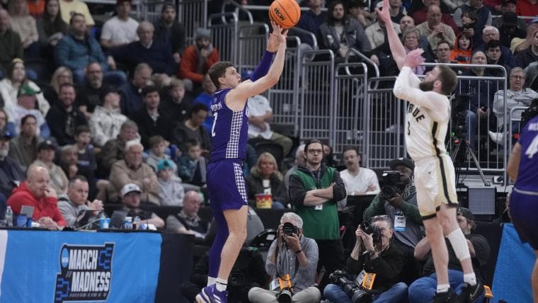 Chase Johnston's High Point stats: How 3-point sharpshooter compares to Jack Gohlke in March Madness