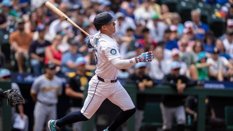 Phillies have 48 hours to make MLB roster decision on versatile Gold Glover