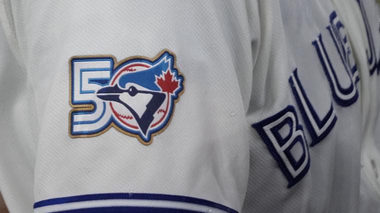 Blue Jays turning 23-year old into a 2-way player who can hit and pitch