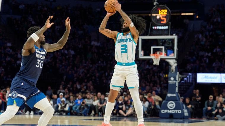 Pistons could swipe $54 million free agent away from Hornets