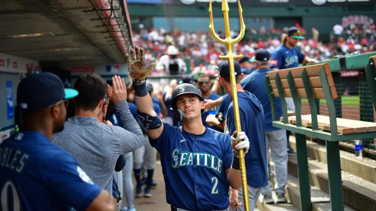 Mariners' Cole Young gets vengeance on Angels' Jo Adell after home run robbing history