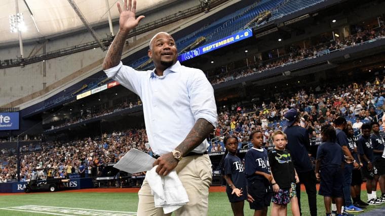 Phillies' Justin Crawford is good — but dad Carl Crawford's 3-sport history is insane