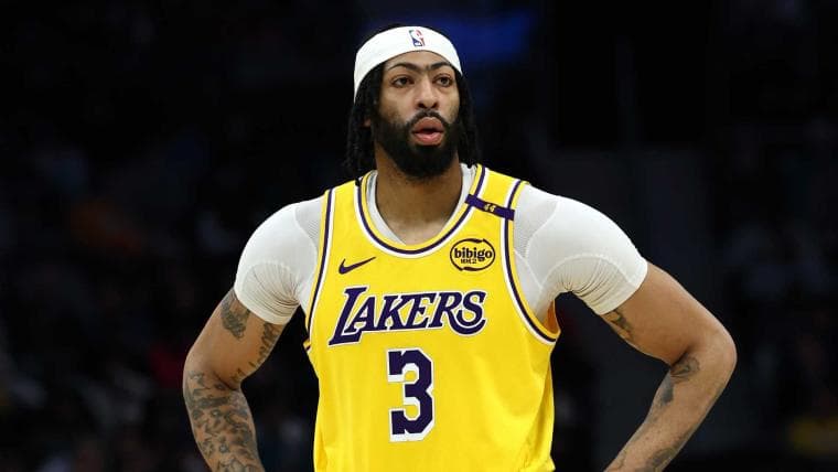 Anthony Davis calls out Lakers for treatment during Luka Doncic trade