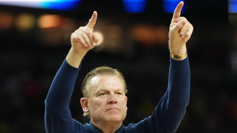 Brad Underwood holds back tears after Illinois' championship dreams crumble in Final Four