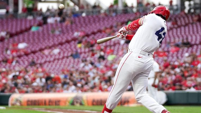 Sal Stewart breaks Johnny Bench's all-time Cincinnati Reds record