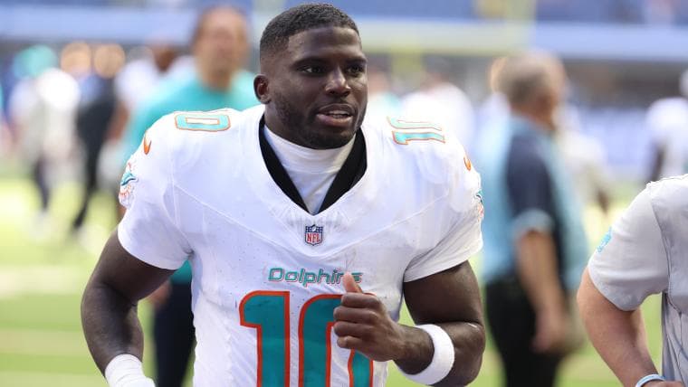 Tyreek Hill could be stuck without team if Patriots star signs with Chiefs in free agency