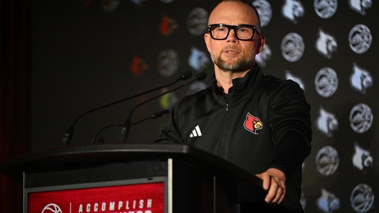 Louisville Cardinals Basketball transfer portal tracker live updates, news on commits, departures from the program