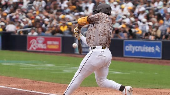 TST Images: Padres defeat White Sox, 4-3, at Petco Park