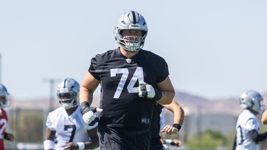 Raiders glad to see LT Miller back on field