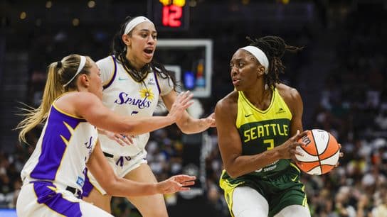 All-Star forward Nneka Ogwumike intends to return to the Sparks