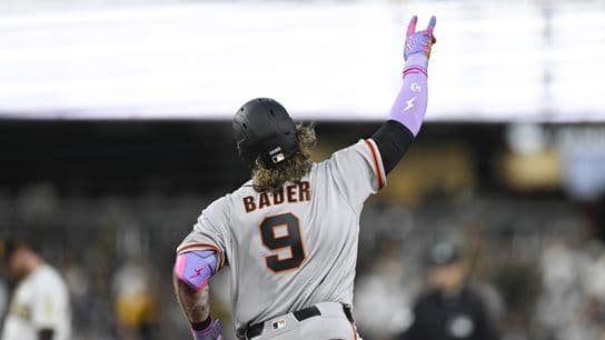 Merrill’s Late HR Not Enough as Padres Fall to Giants 3-2