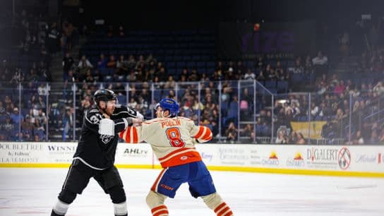 Reign battle Condors in 6-3 victory
