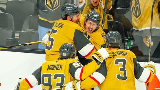 TST Images: Golden Knights defeat the Mammoth, 5-4, in double OT