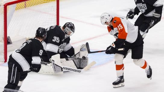 TST Images: Flyers defeat Kings, 4-3, at Crypto.com Arena