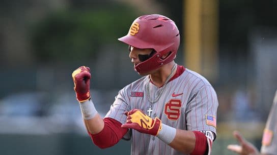 Trojans bounce back with victory over Cal State Fullerton