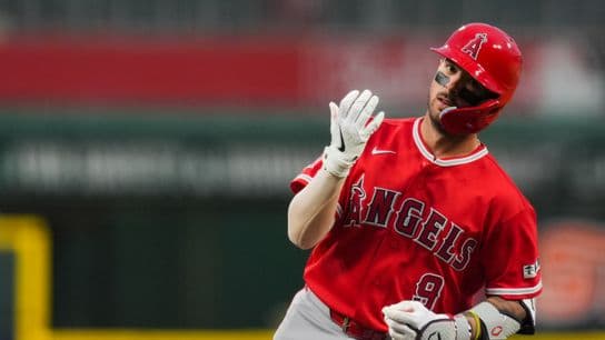 Offense erupts and Kochanowicz shuts down Reds