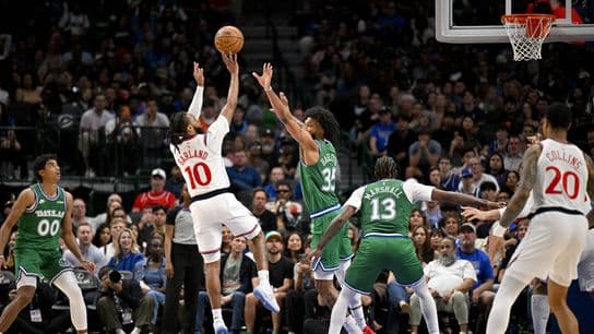 Clippers snap four game skid with second-half surge against Mavericks