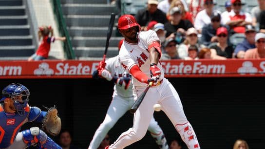 Cold Angels bats and hot Mets gloves spoil stellar Jack Kochanowicz outing