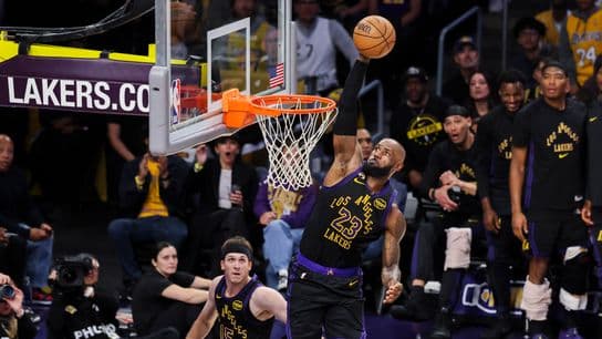 TST Images: Lakers defeat Cavs, 127-113, at Crypto.com Arena