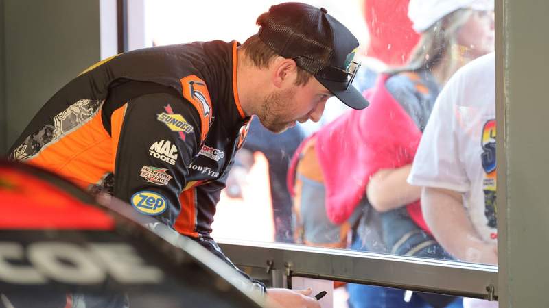 New Headline: Just 8 Hours Left to Claim Your Spot in the Ultimate Race for Victory!