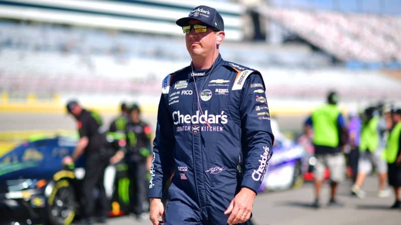 New Headline: Kyle Busch Lights Up Track in Lightning-Quick Dash for Victory