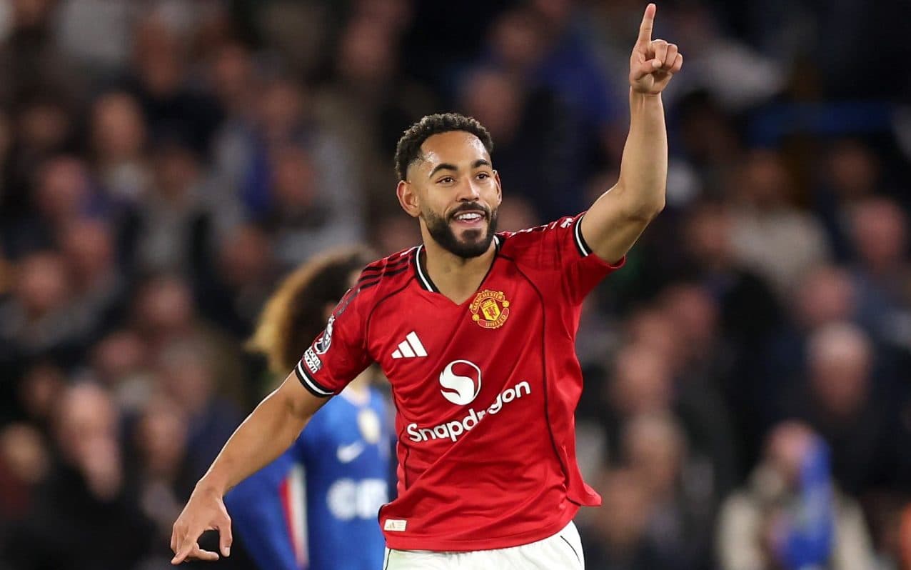 Man Utd boost Champions League dreams and leave Chelsea in disarray