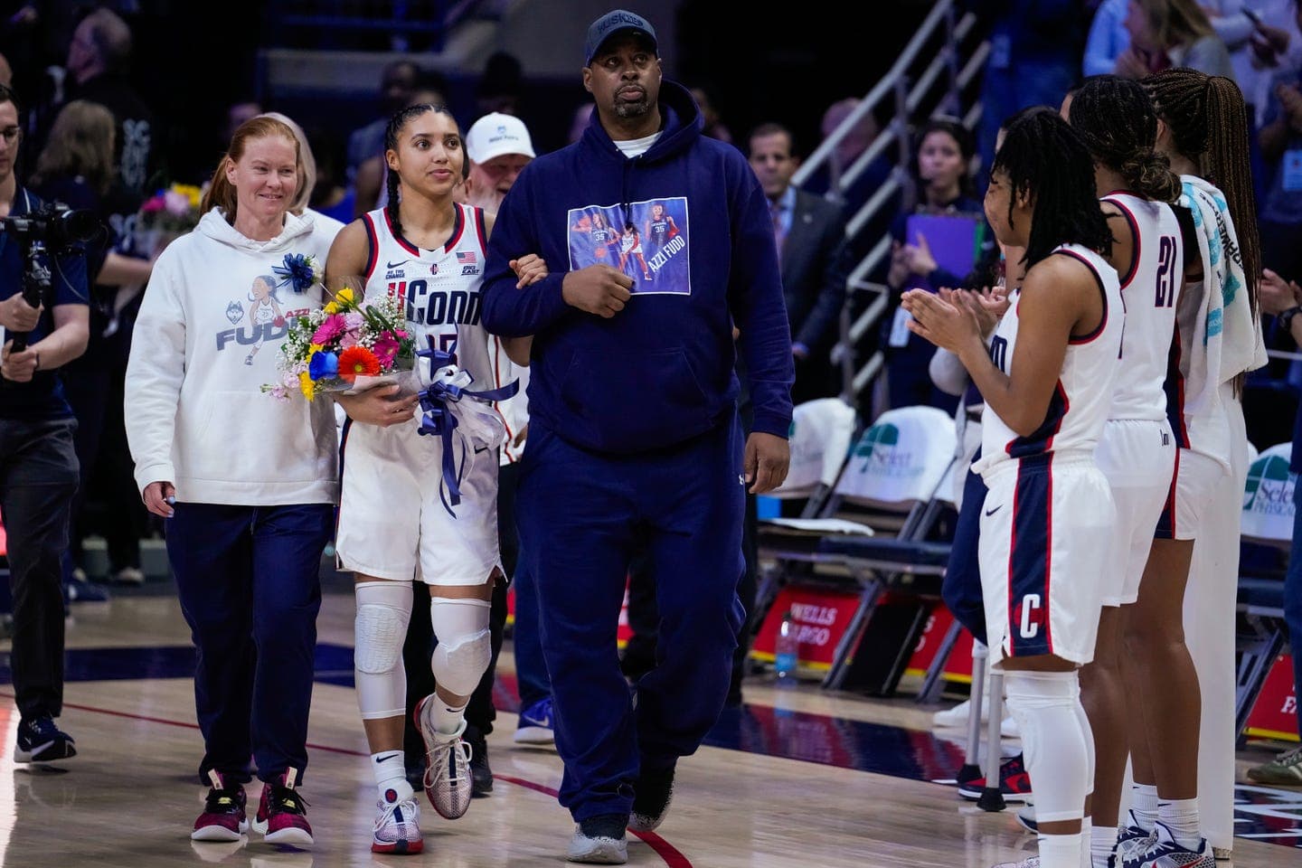 UConn Star Azzi Fudd’s Parents Both Played College Basketball