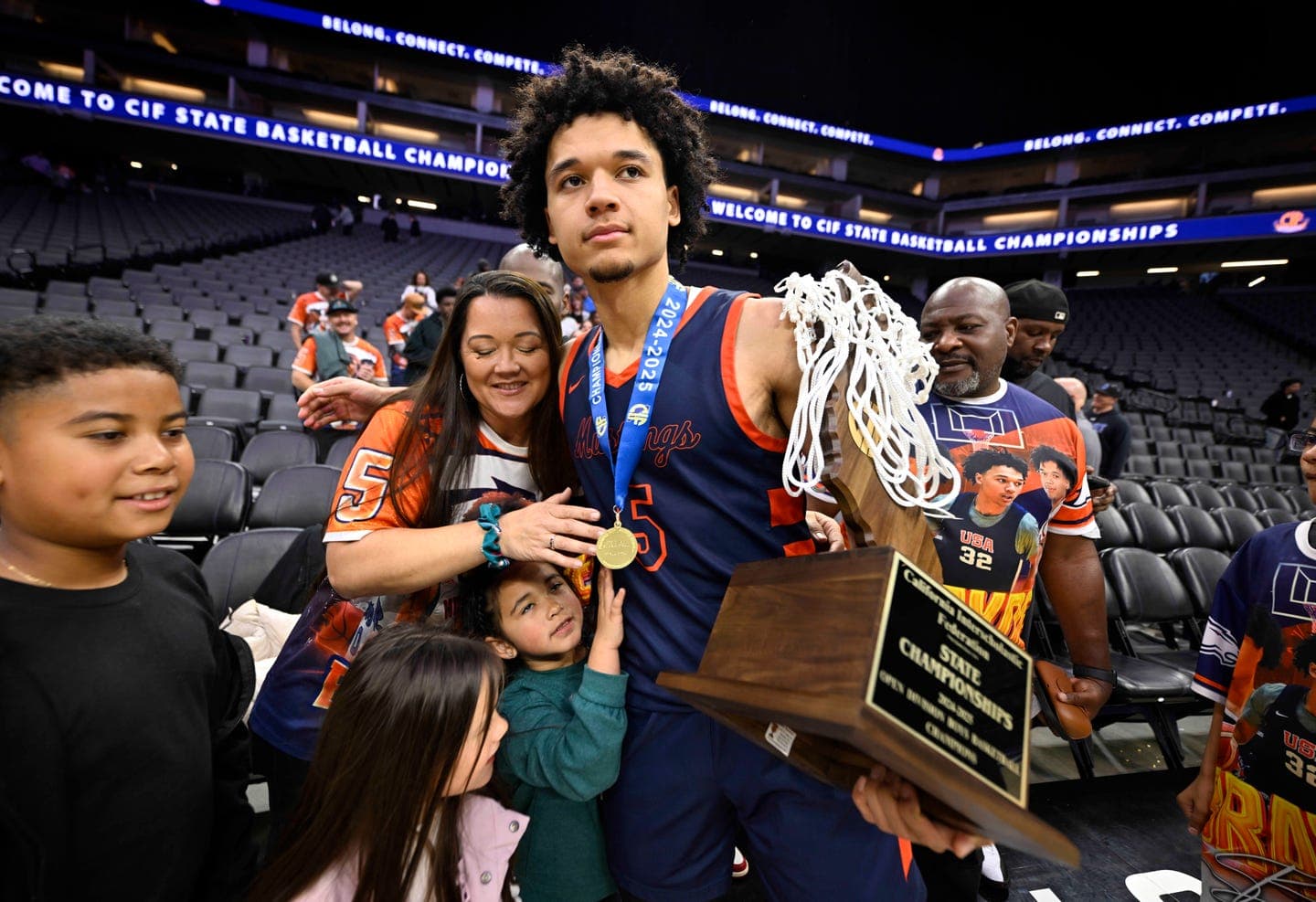 Brayden Burries’s Parents Are Both Former College Athletes