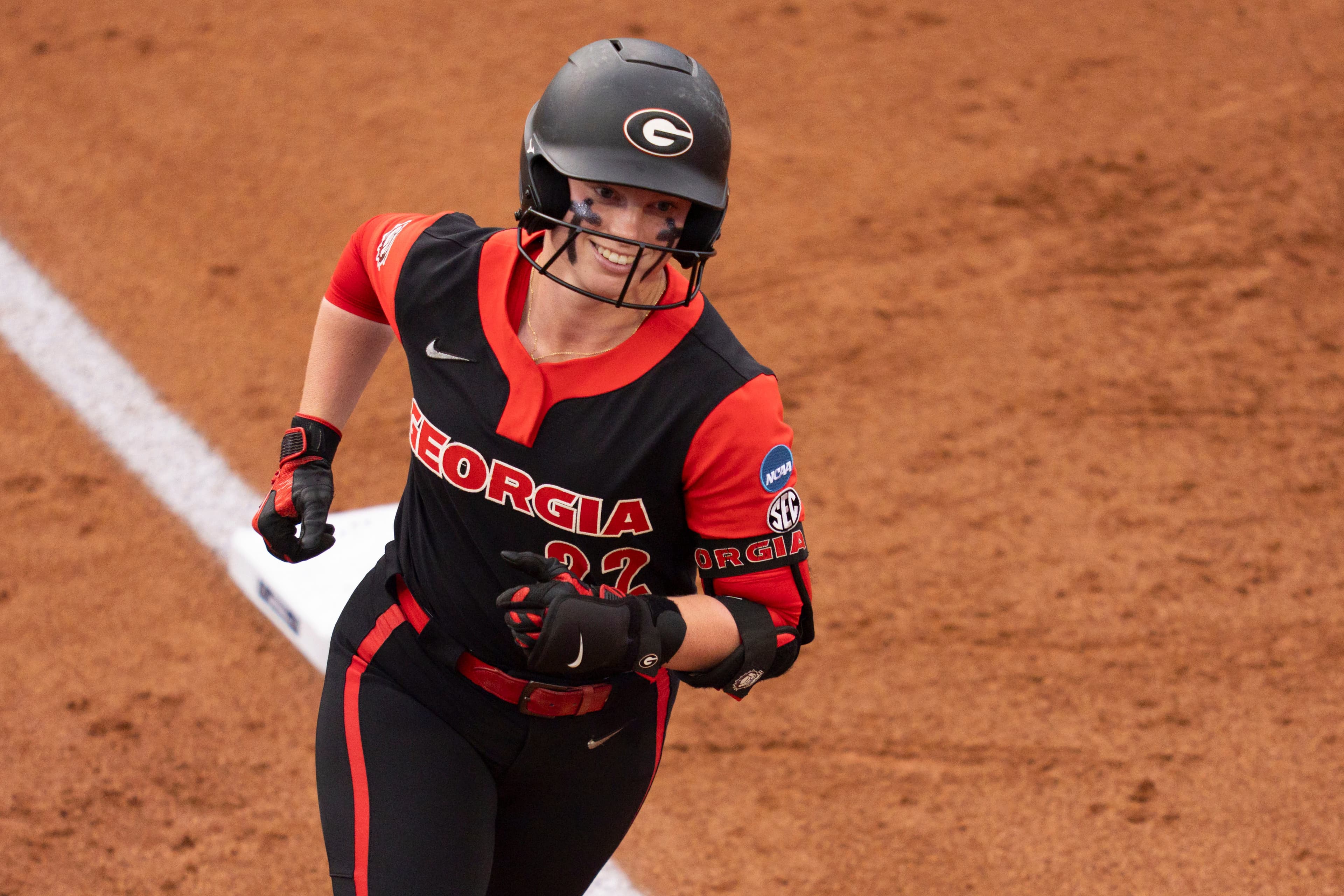 Georgia vs. Tennessee softball Game 2: Score, live updates