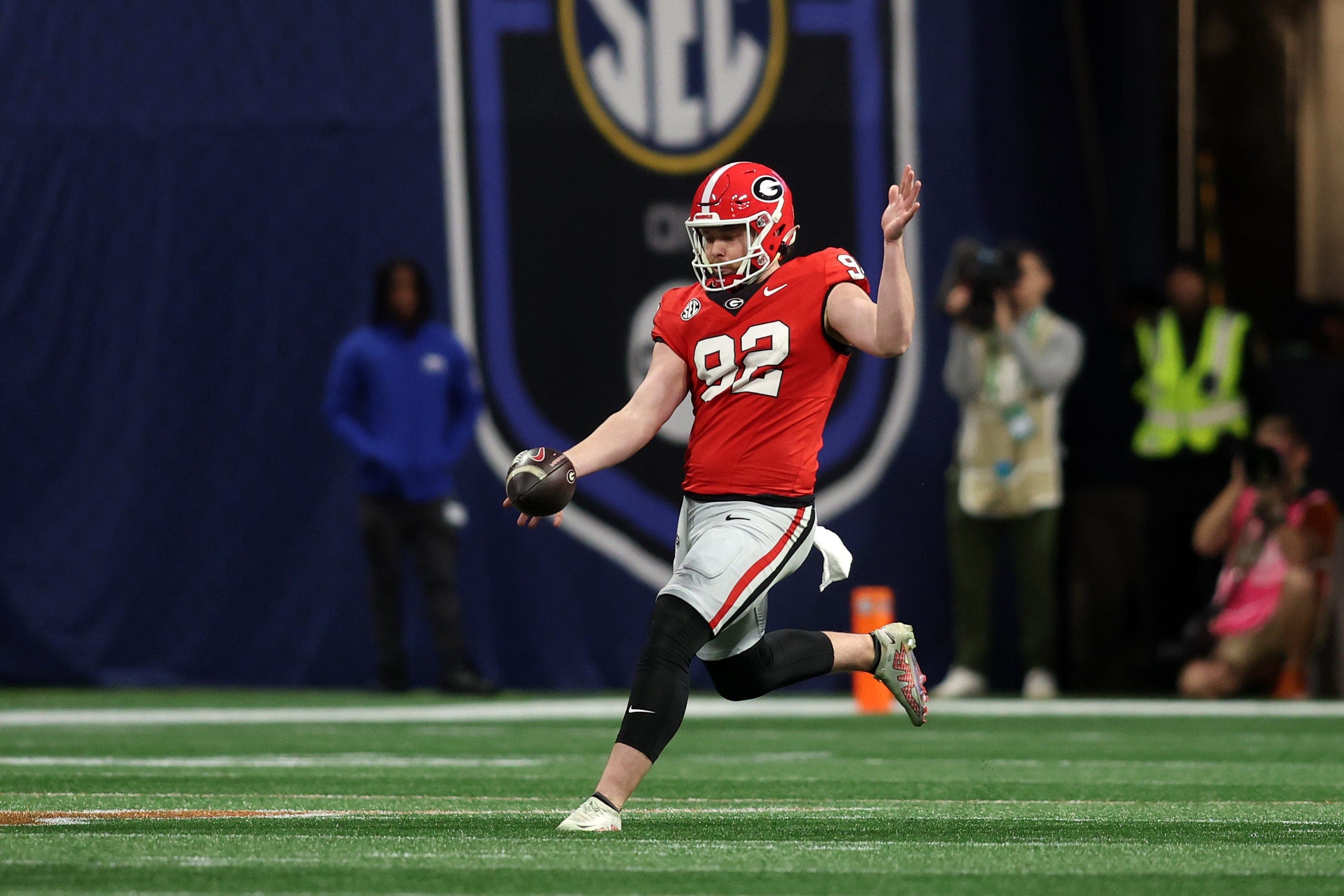 Georgia football fan-favorite signs undrafted free agent deal