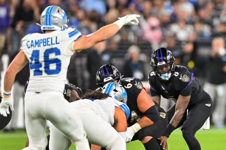 Detroit Lions sign All-Pro LB Jack Campbell to four-year extension