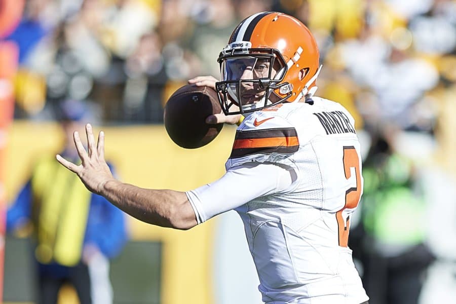 Ex-NFL quarterback Johnny Manziel to box influencer at UFC Apex