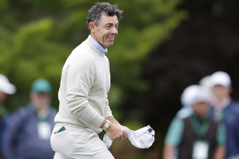 Relaxed Rory McIlroy seeks Masters title defense against 'strongest' field