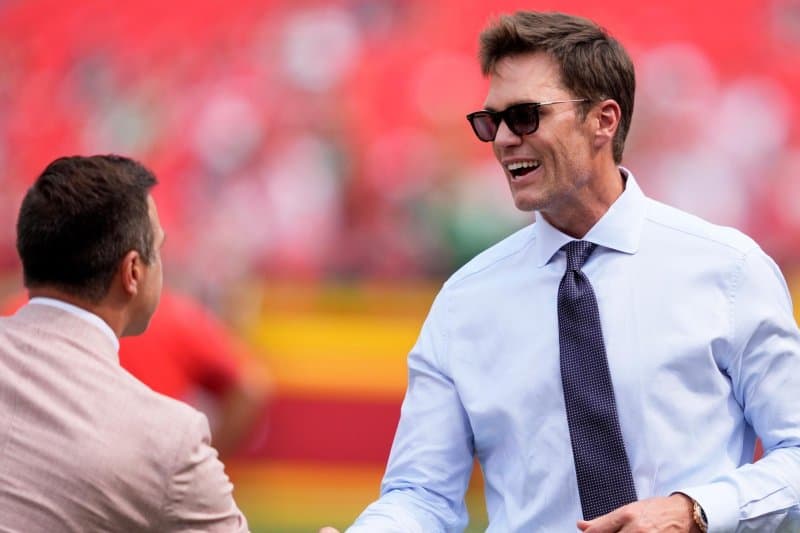 Tom Brady says NFL didn't support his potential comeback