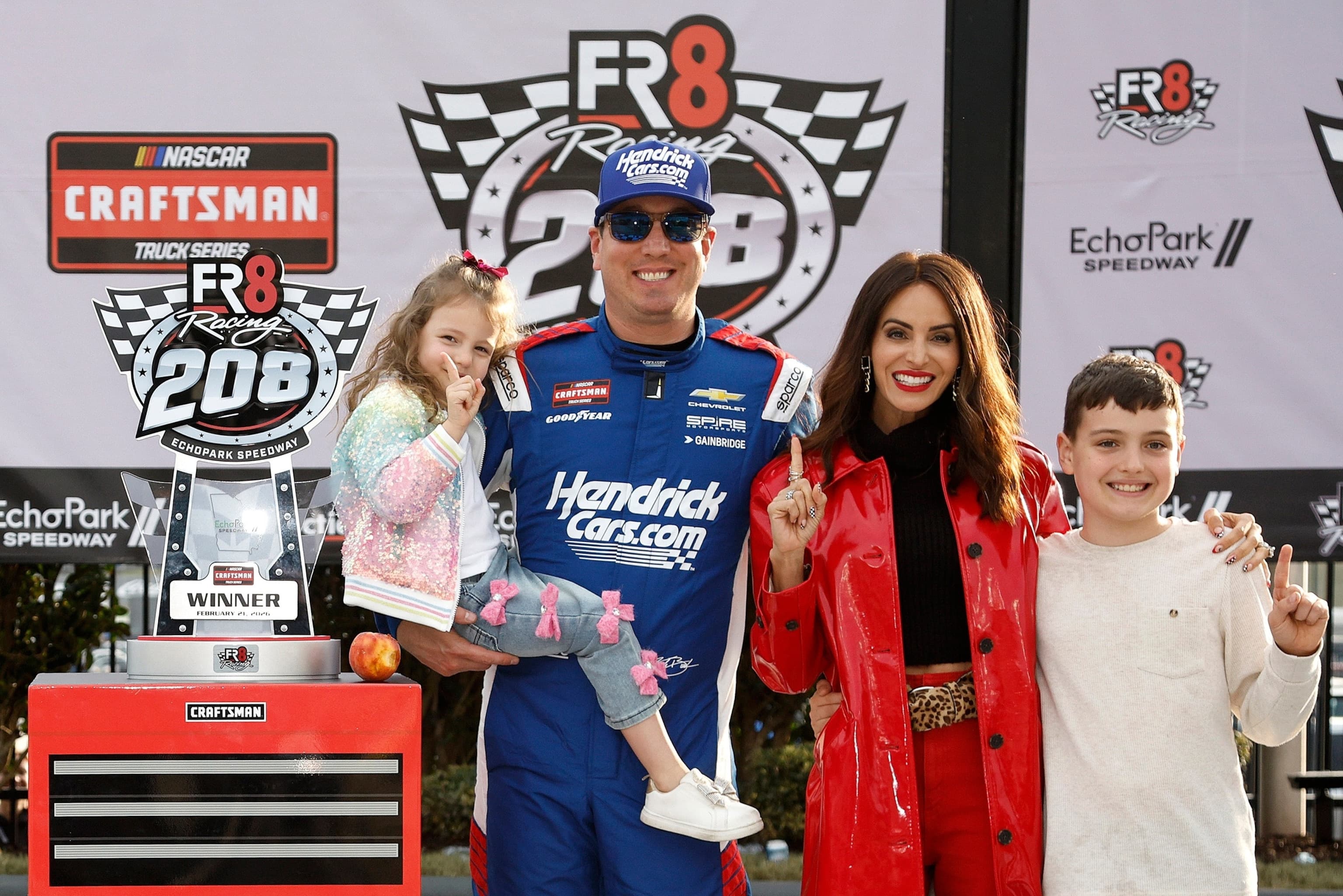 NASCAR community and beyond pays tribute to race car legend Kyle Busch