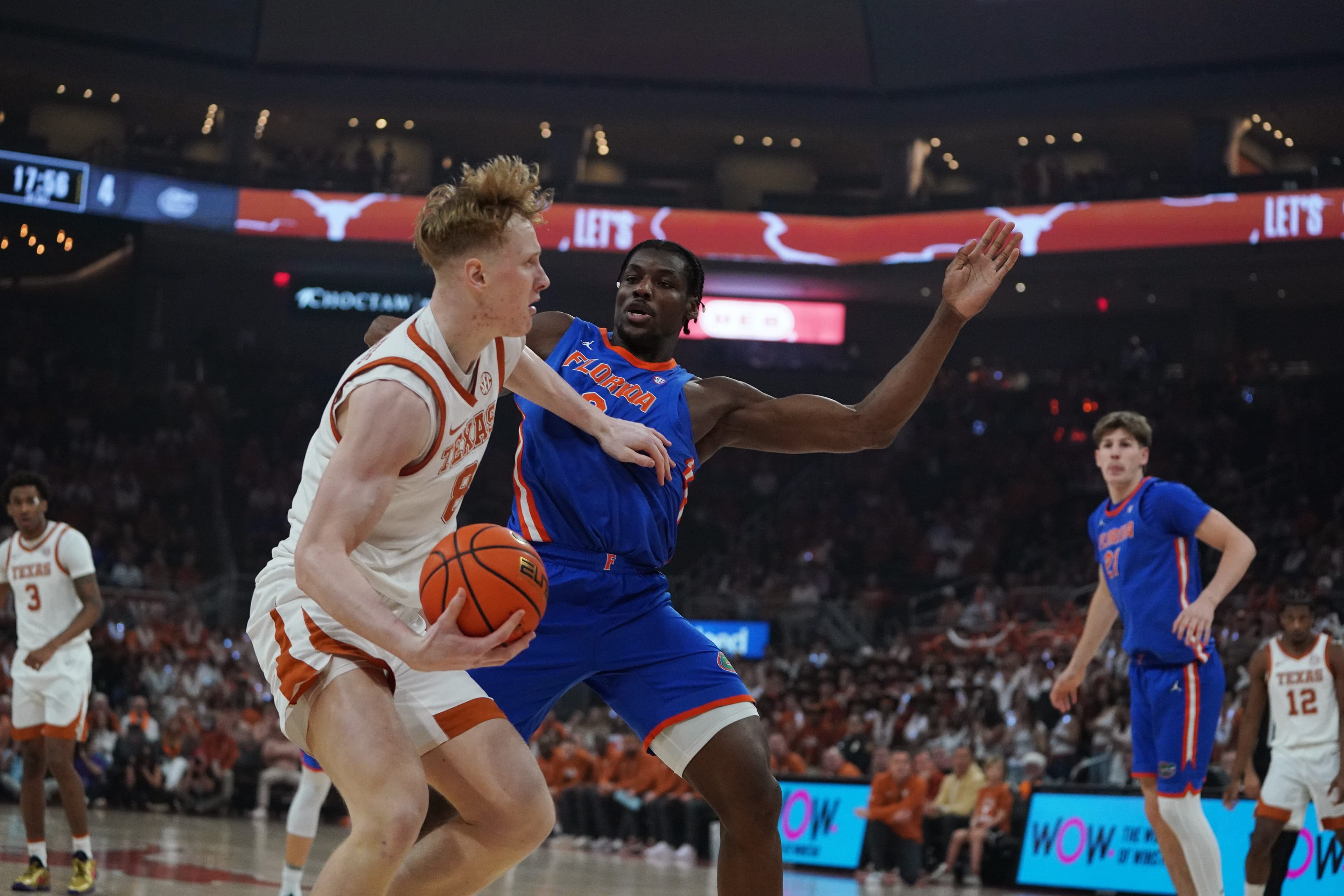 Gators Could Relieve Pressure with LeBron's Slam!