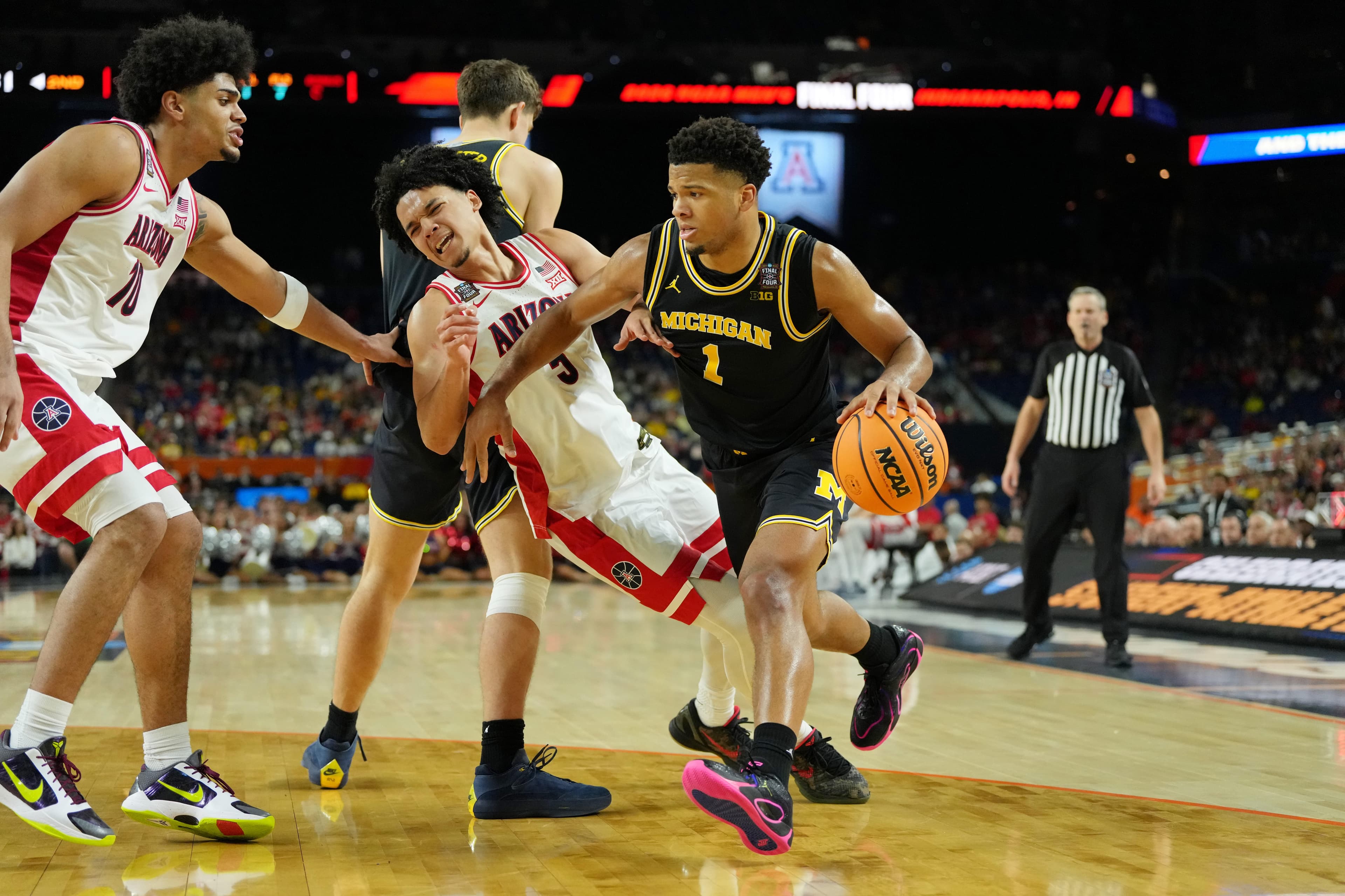 Michigan overcomes Yaxel Lendeborg injury in Final Four demotion of Arizona