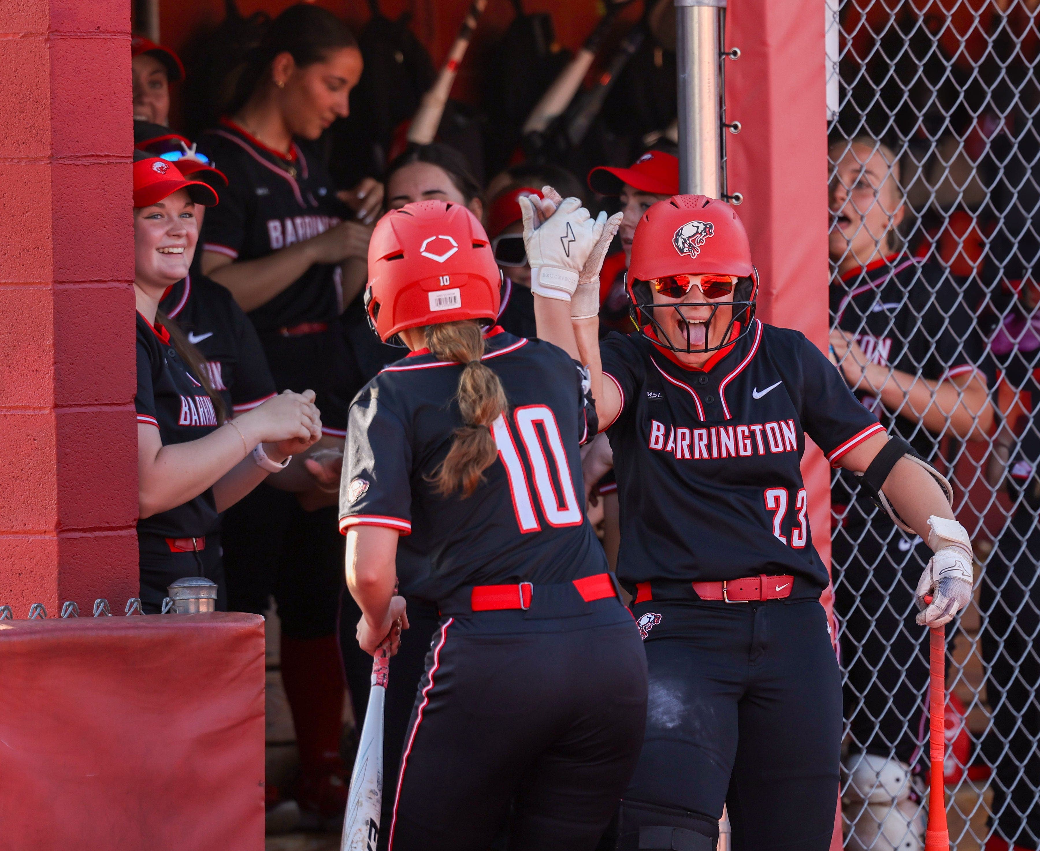 Barrington softball finishes perfect season, seeks first Illinois state title