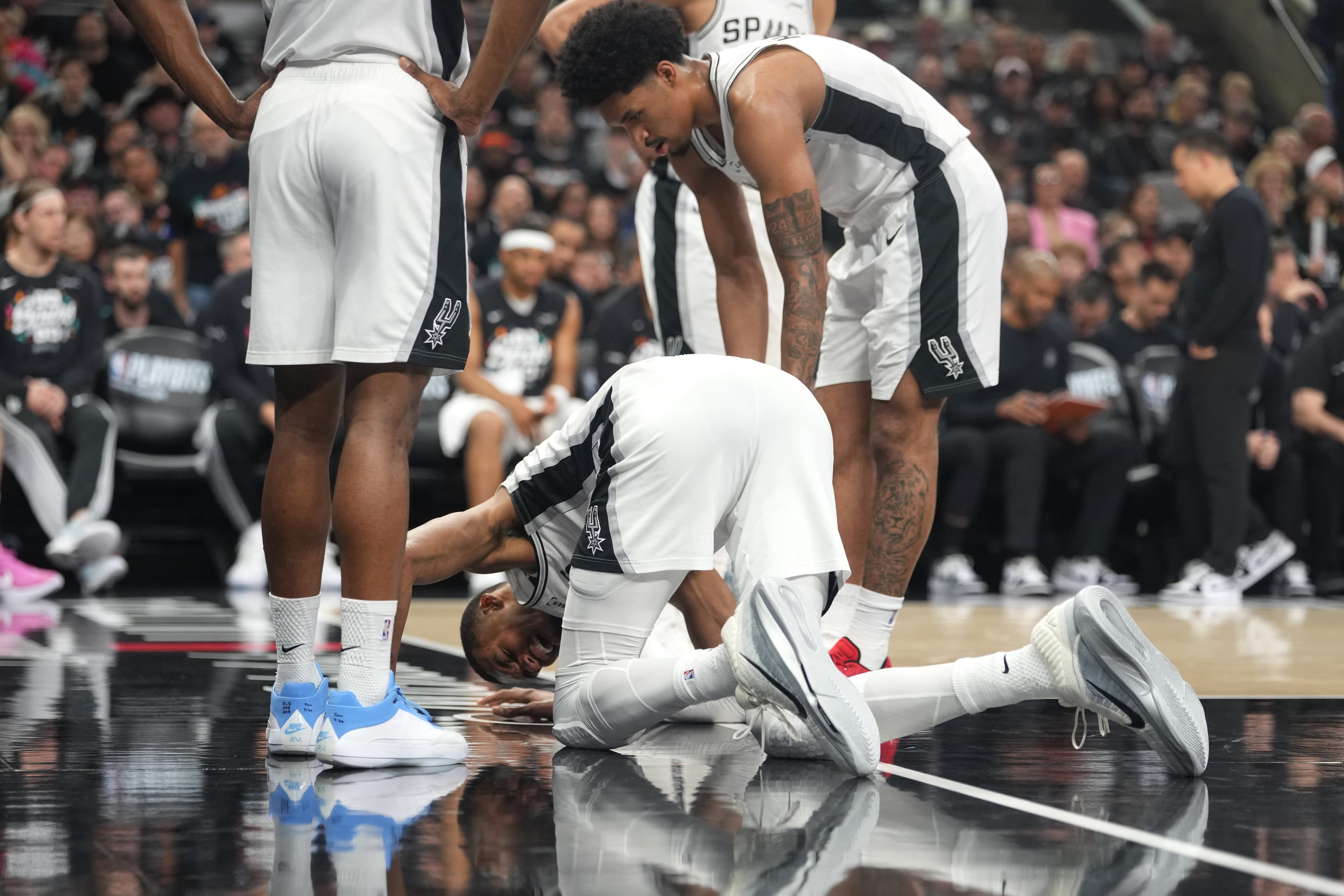 Victor Wembanyama injury: How do things change for Spurs vs. Blazers?