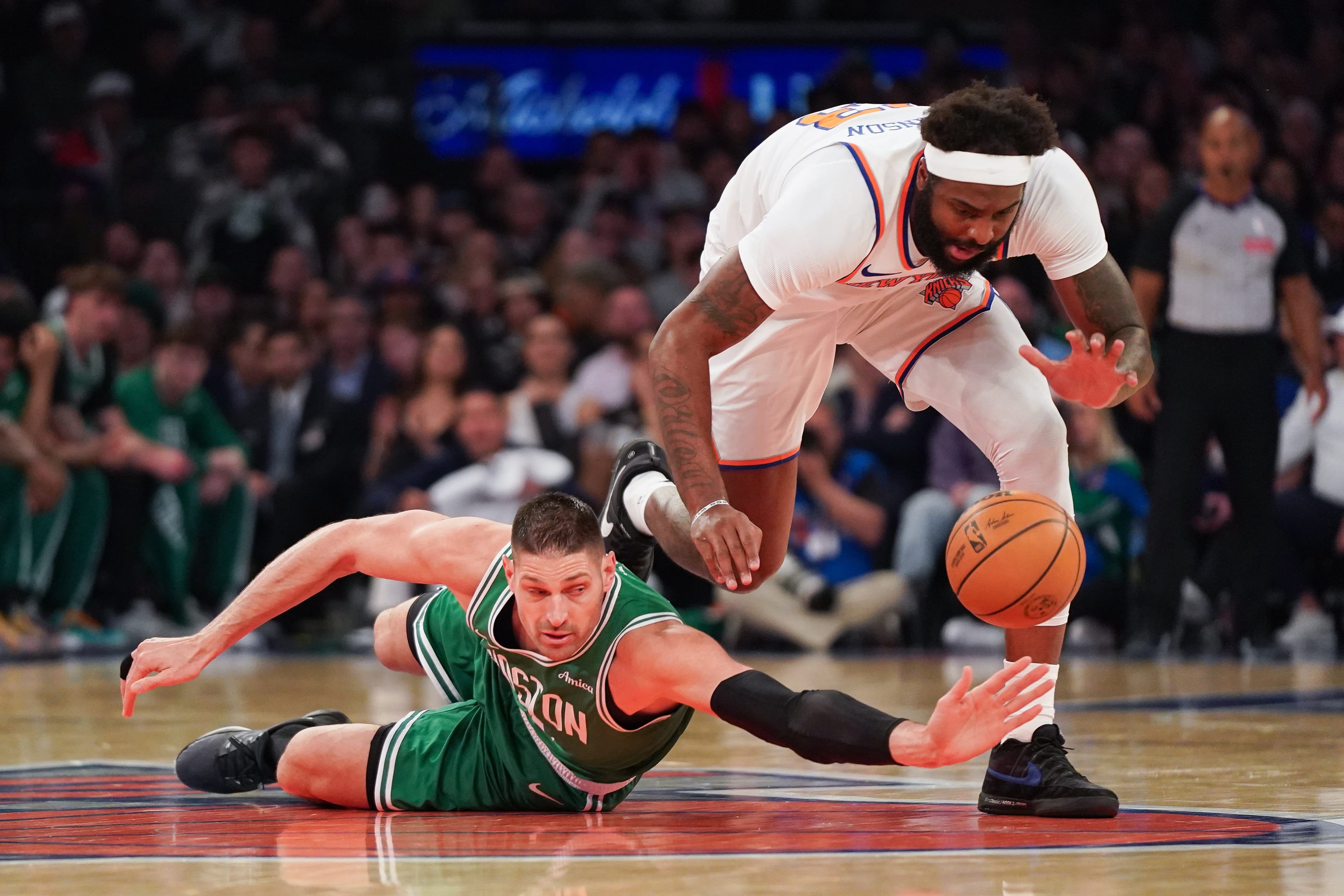 Should Knicks tank their way out of the No. 3 seed to avoid Celtics?