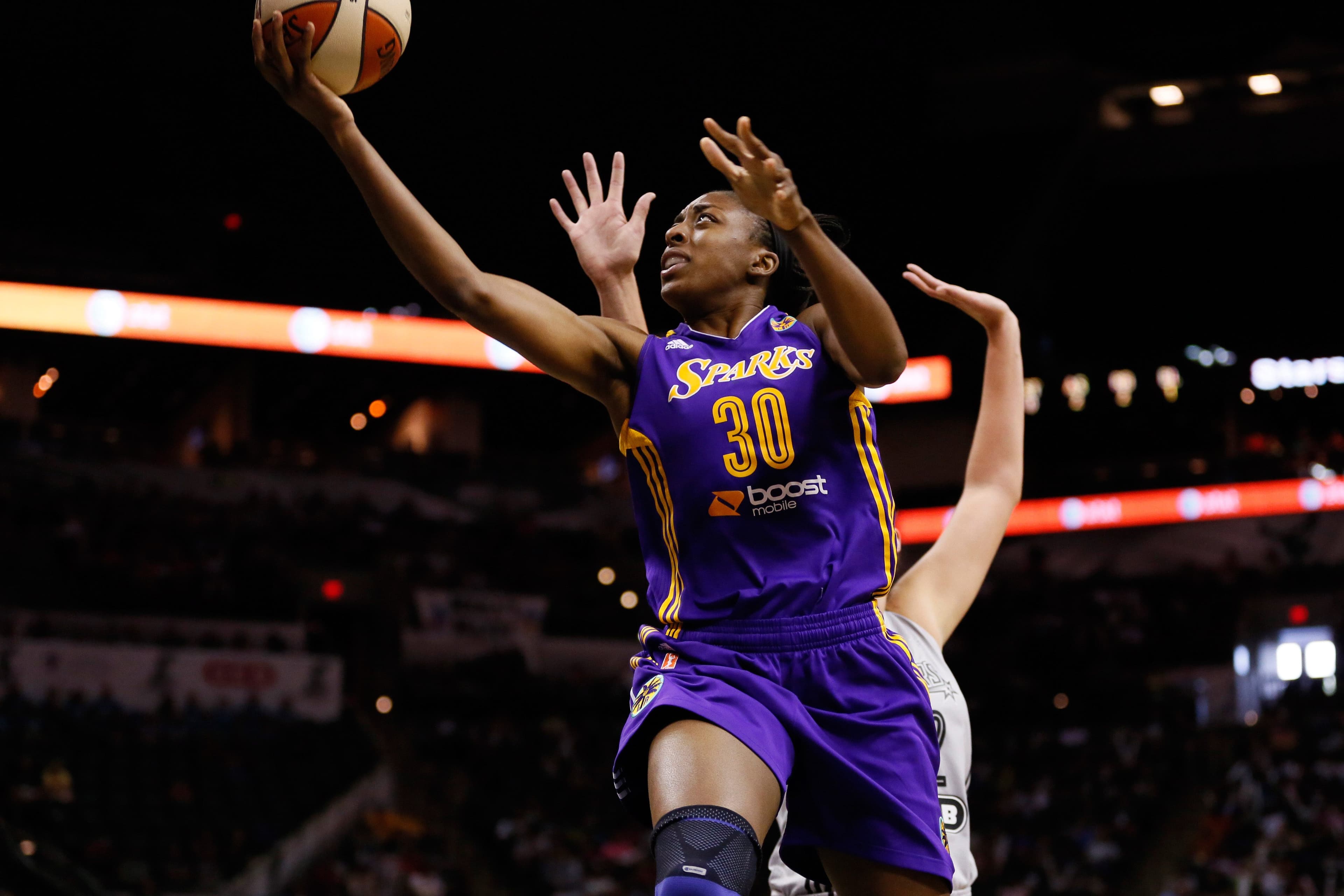 Nneka Ogwumike intends to sign with Los Angeles Sparks: 'Returning home'