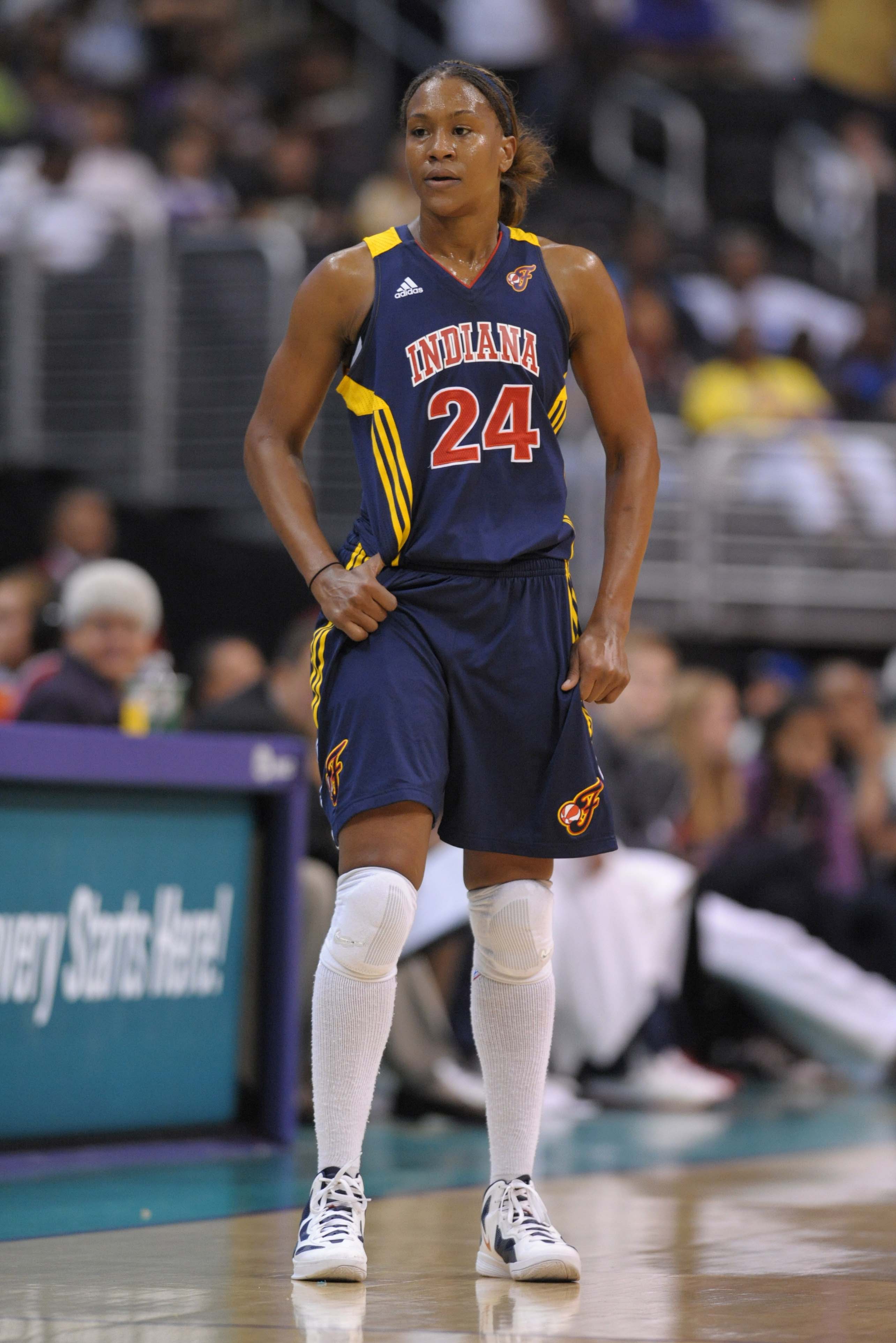Who is the Illinois girls high school basketball GOAT? Vote now!