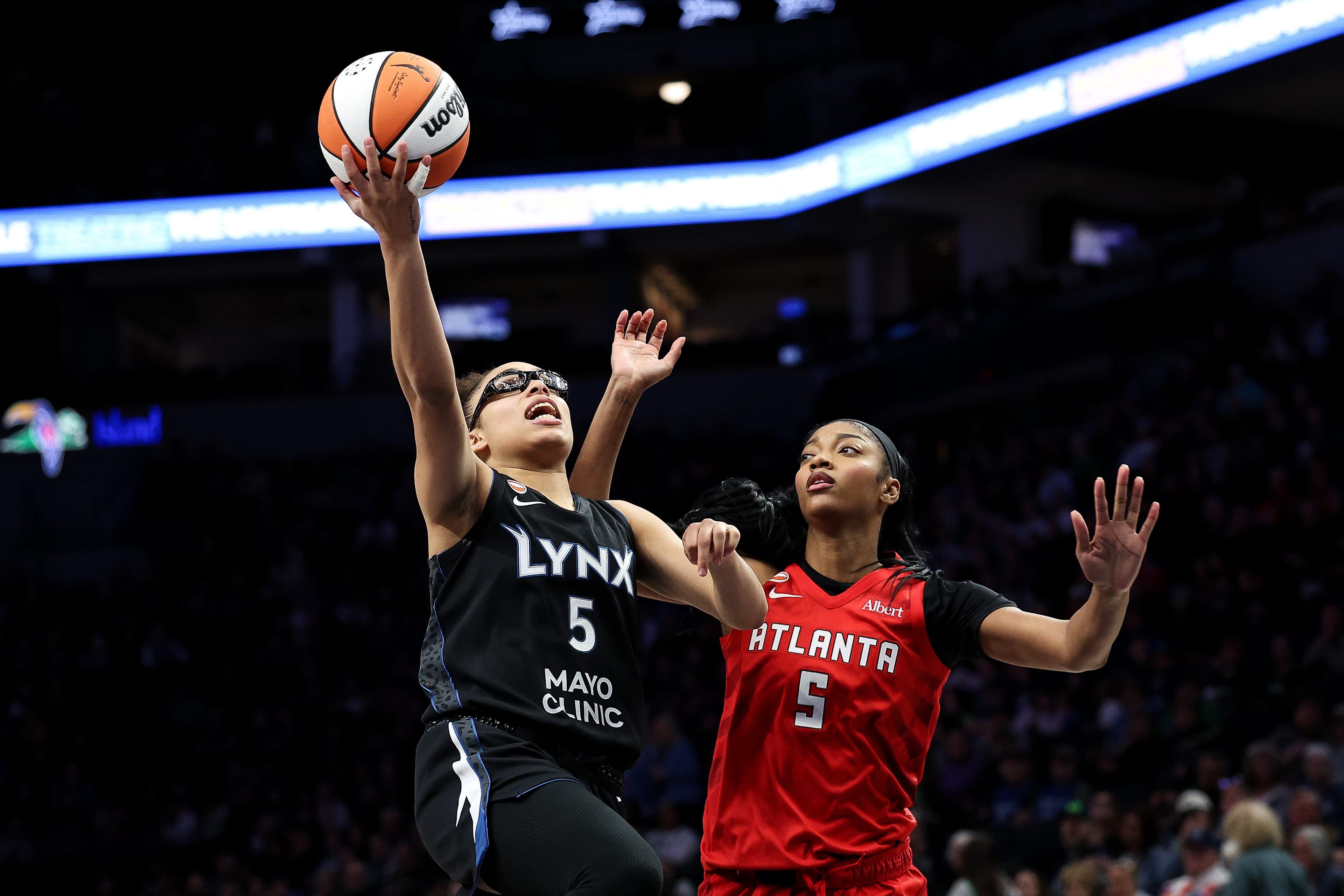 Olivia Miles proving worthy of Rookie of the Year hype after historic start