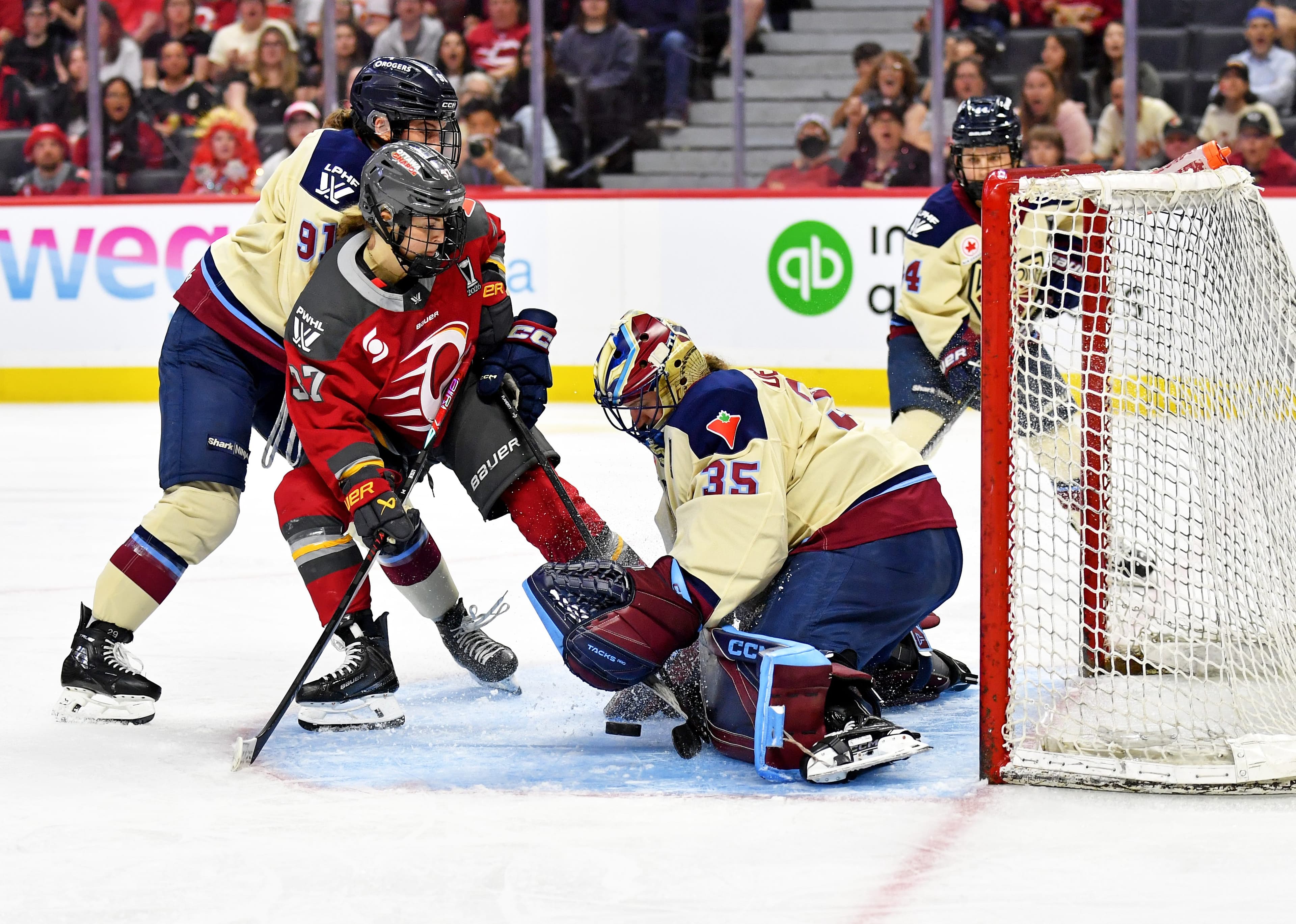 Ottawa Charge rally to force Game 4 vs. Montreal Victoire in PWHL Finals