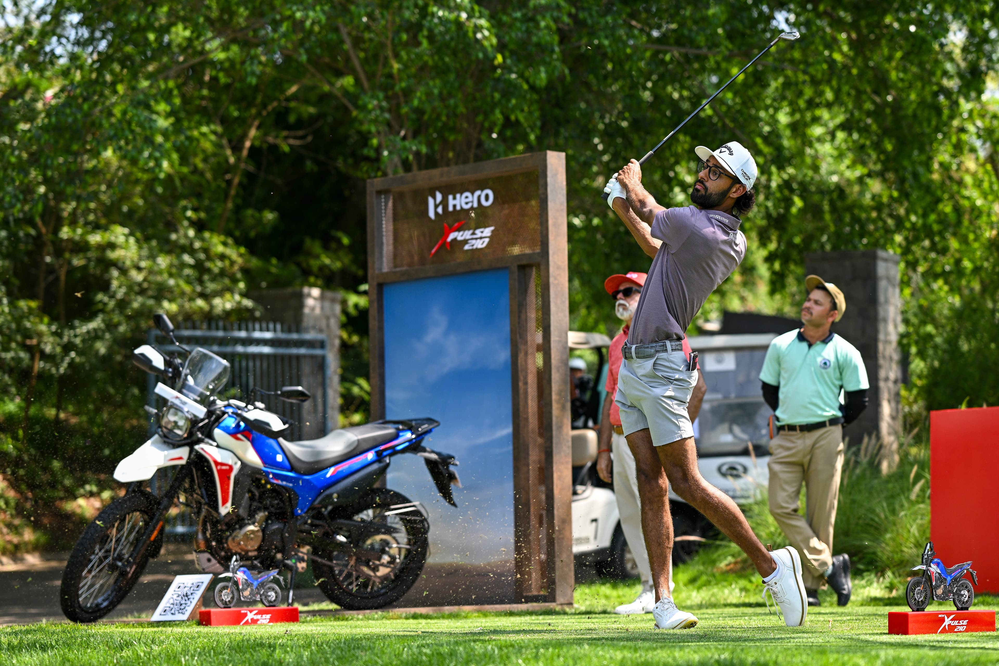 Akshay Bhatia makes emotional golf debut in India at Hero Indian Open