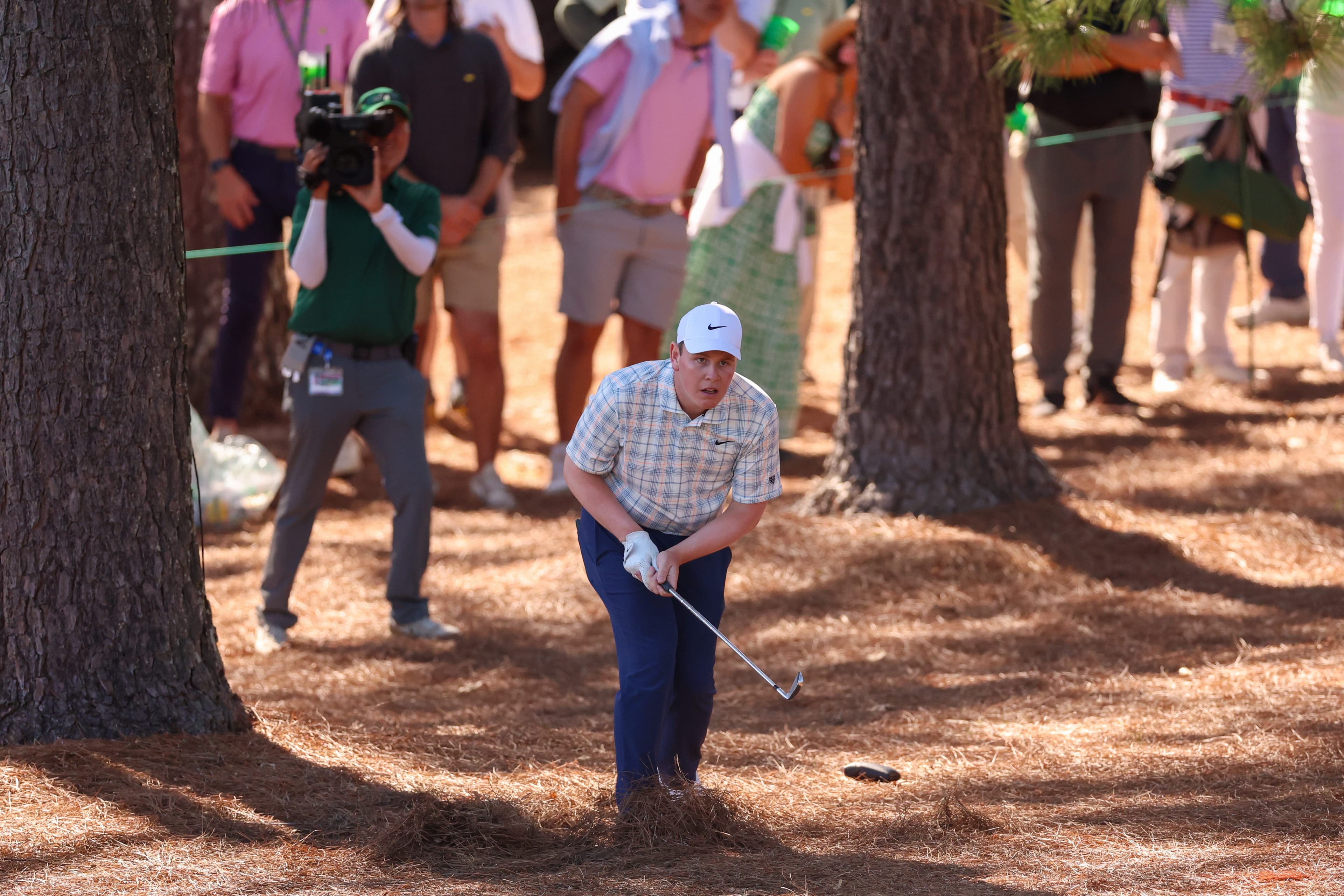 Masters disasters: Two golfers post a 9 on the 15th hole at Augusta