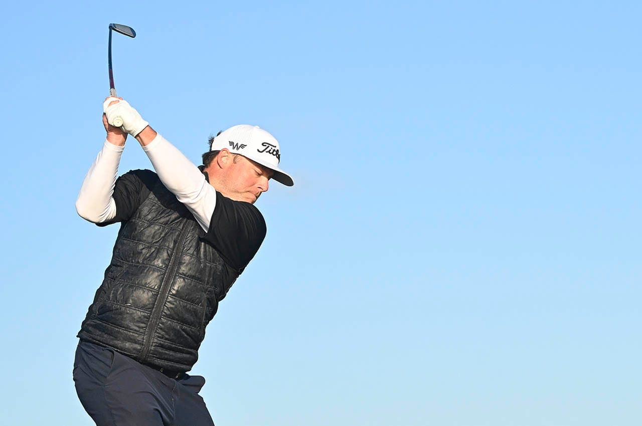 It's a tie at the top in PGA Professional Championship at Bandon Dunes