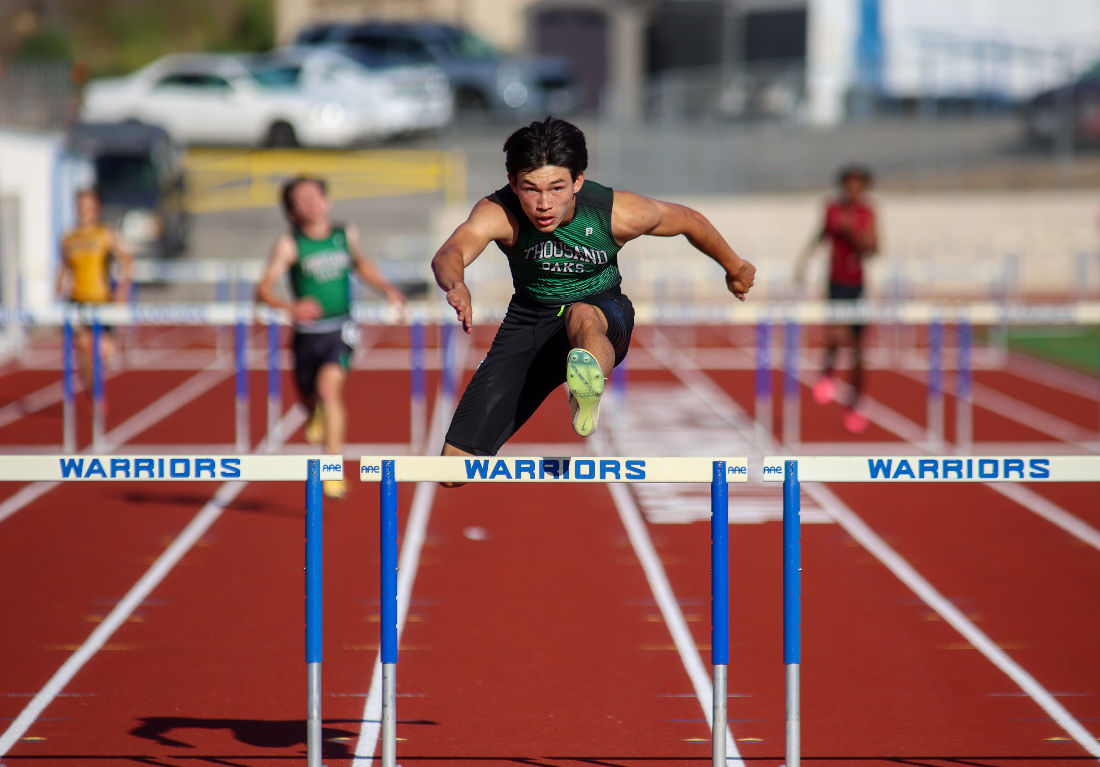 Thousand Oaks hurdler Schneider thrives at CIF-SS track prelims